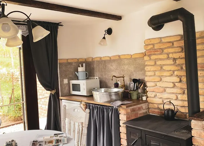 Csipke Somlo Vendeghaz